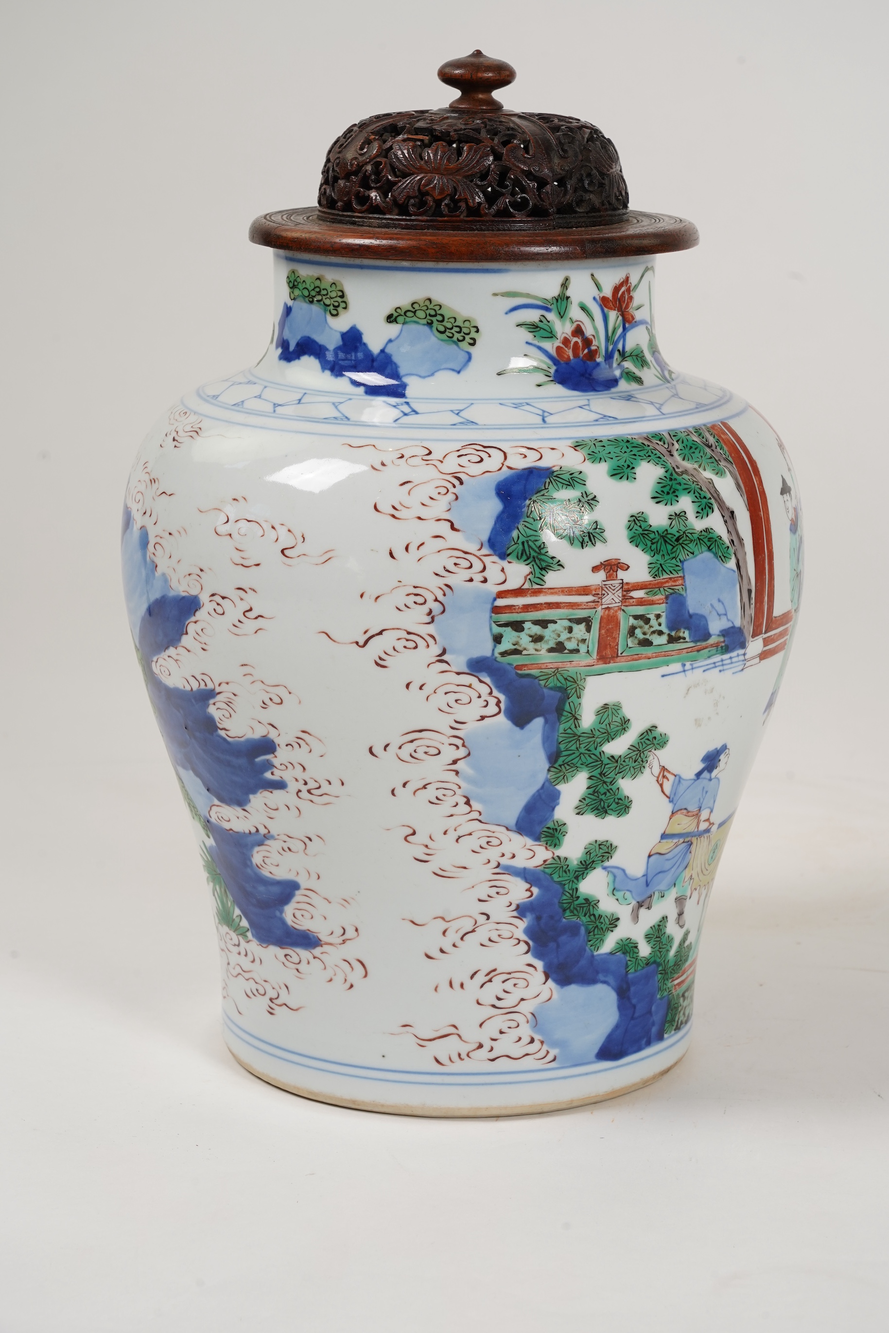A Chinese wucai baluster jar, possibly Shunzhi / Kangxi period